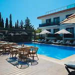 çınar Butik 3*