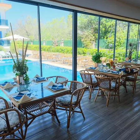 Hotel Cinar Butik 3*